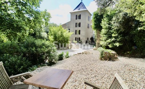 Estate in Centre Ville, Pezenas, France 1