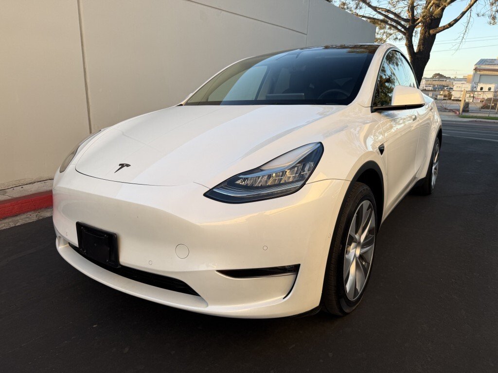 Tesla Model Y in San Diego, CA, United States 1 - 19078958