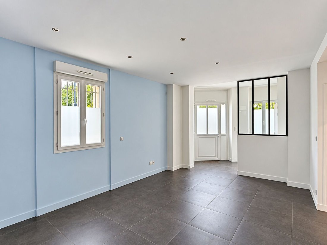 Apartamento en Bois-Colombes, Isla de Francia, Francia 1 - 19077459