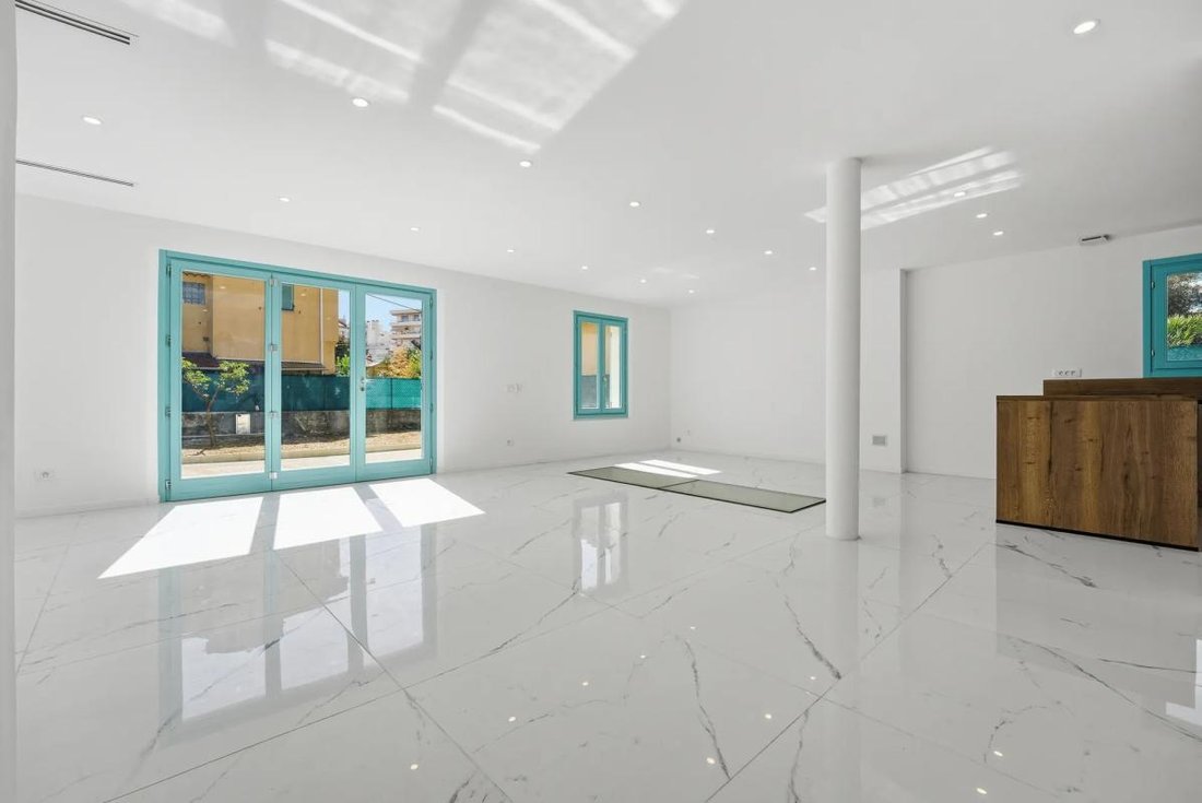 House in Le Cros de Cagnes, Cagnes-sur-Mer, France 5 - 19081336