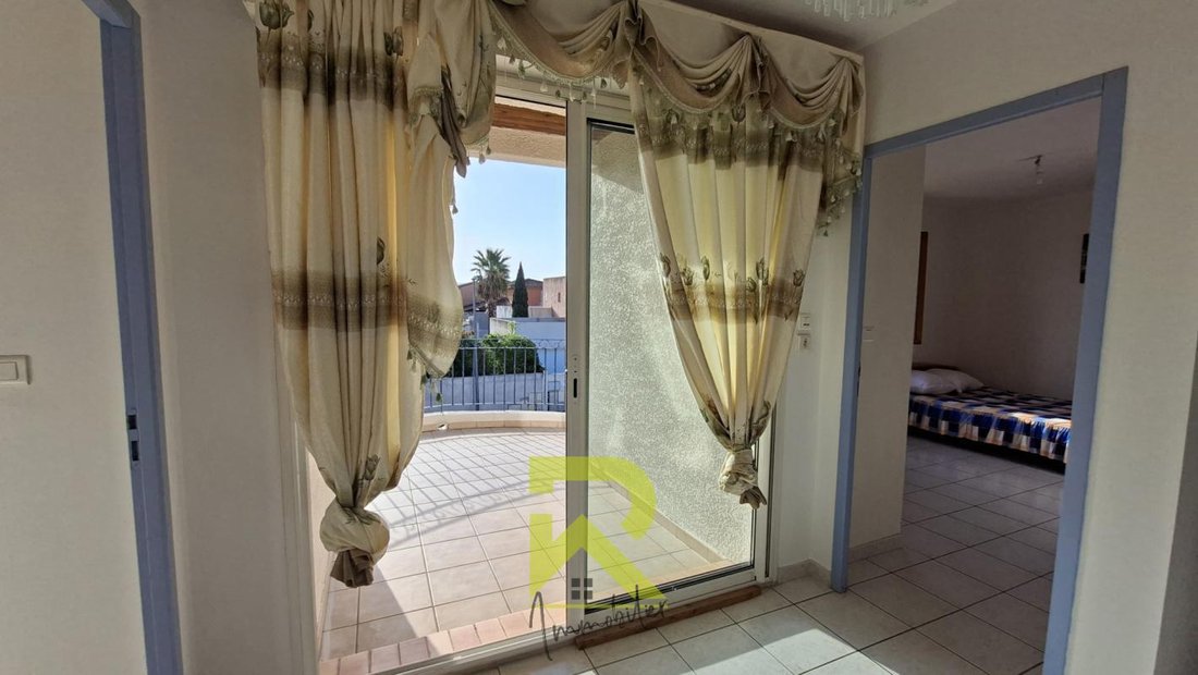 Villa a Baliste, Narbona, Francia 3 - 19079369