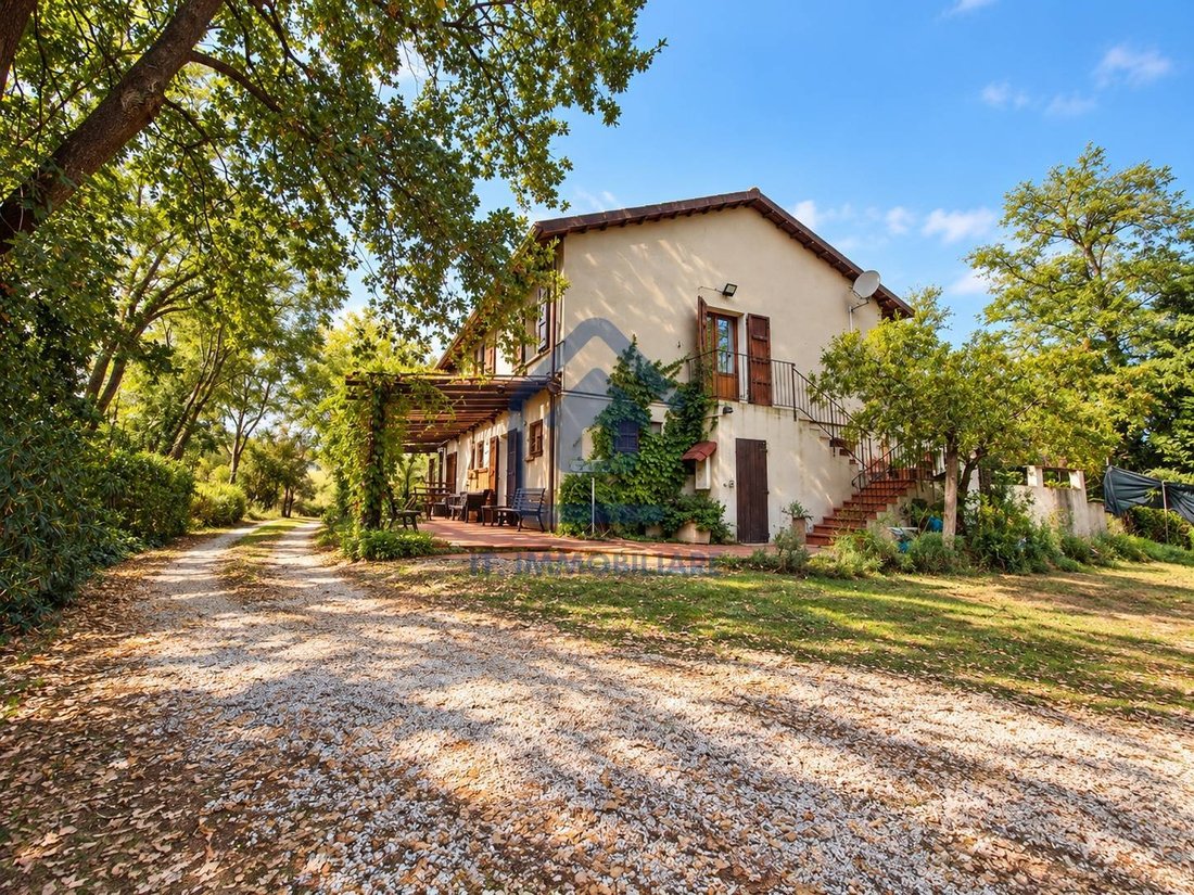 Villa à Meldola, Émilie-Romagne, Italie 4 - 19076126