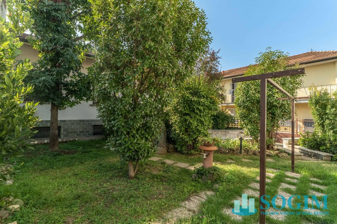 Villa in Cernusco sul Naviglio, Lombardei, Italien 5 - 19076155