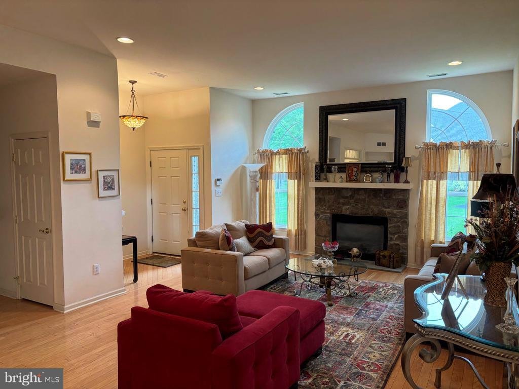 Townhouse in Langhorne, Pennsylvania, United States 3 - 19079575