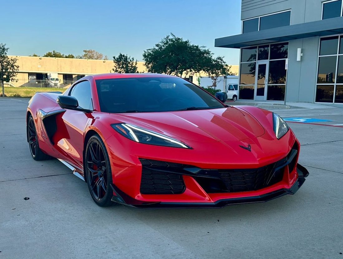 Coupe in Farmers Branch, TX, United States 5 - 19081580