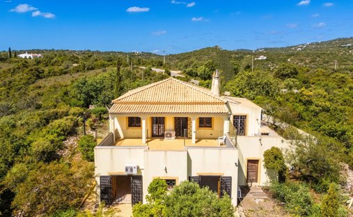 Villa in São Brás de Alportel, Algarve, Portugal 1