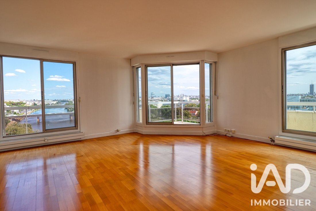 Apartment in Hôtel de Ville, Courbevoie, France 2 - 19083432
