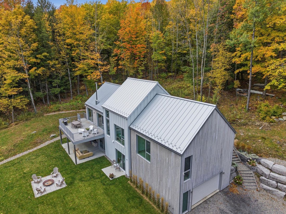 Maison à Bromont, Québec, Canada 1 - 18747529