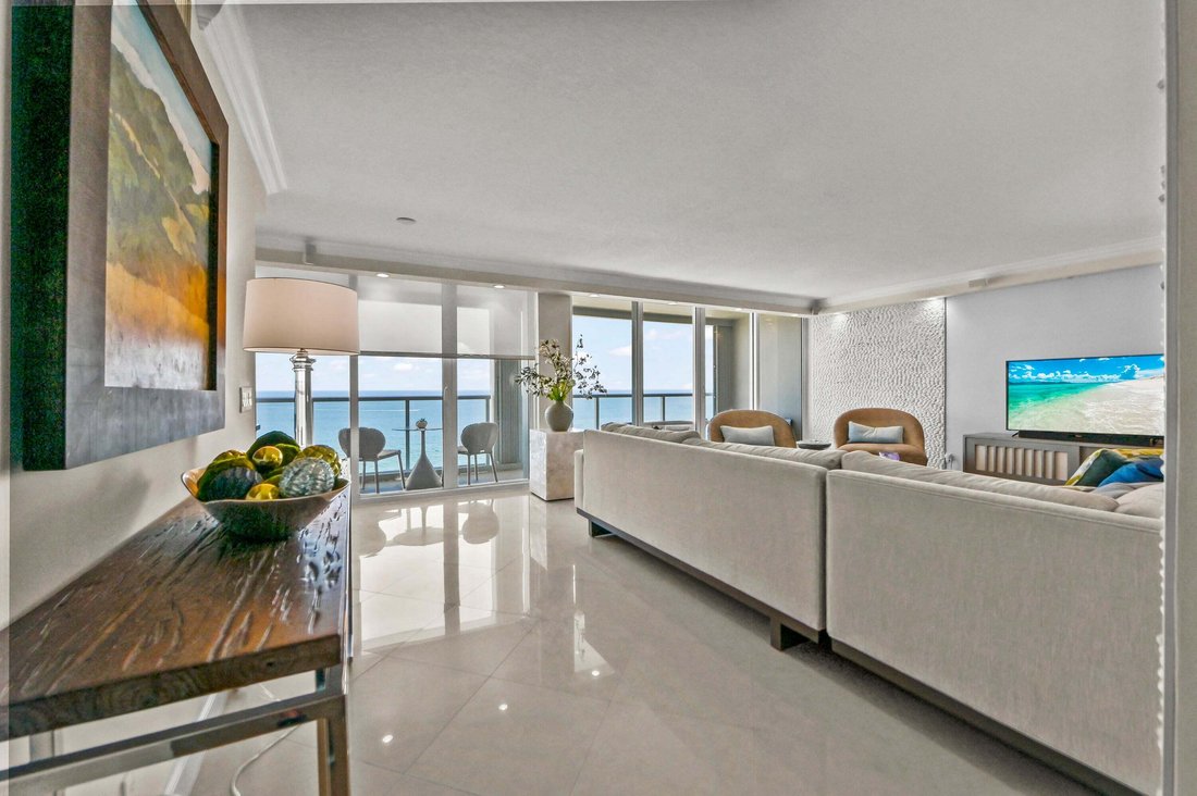 Condo in Boca Raton, Florida, United States 5 - 19085921