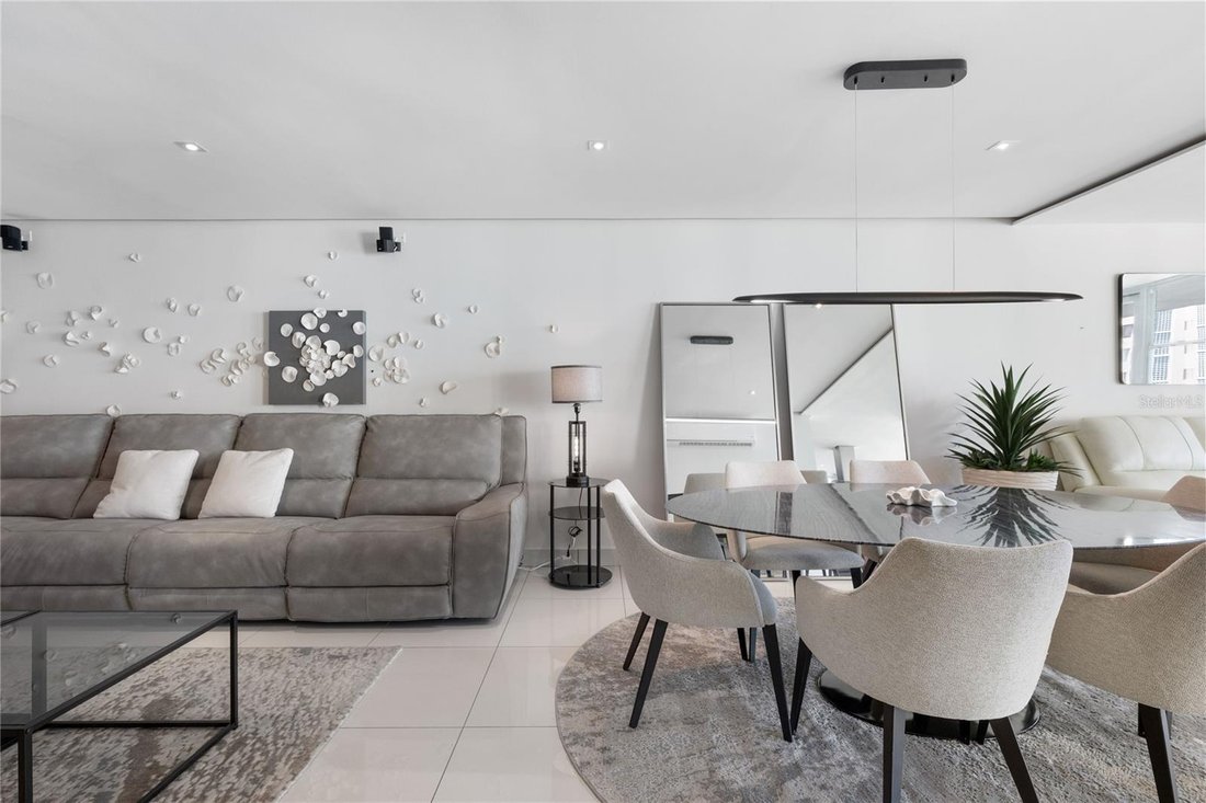 Condo in CAROLINA, PR, United States 4 - 19082568