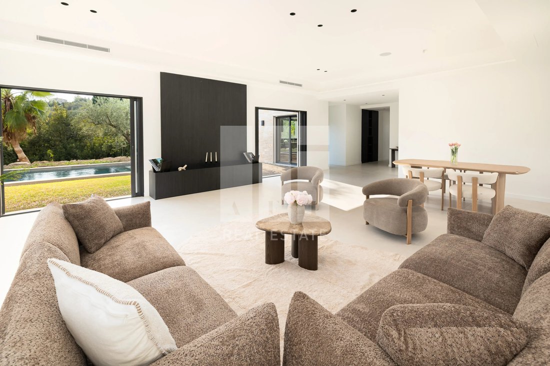 Villa en Mougins, Provenza-Alpes-Costa Azul, Francia 2 - 19081311