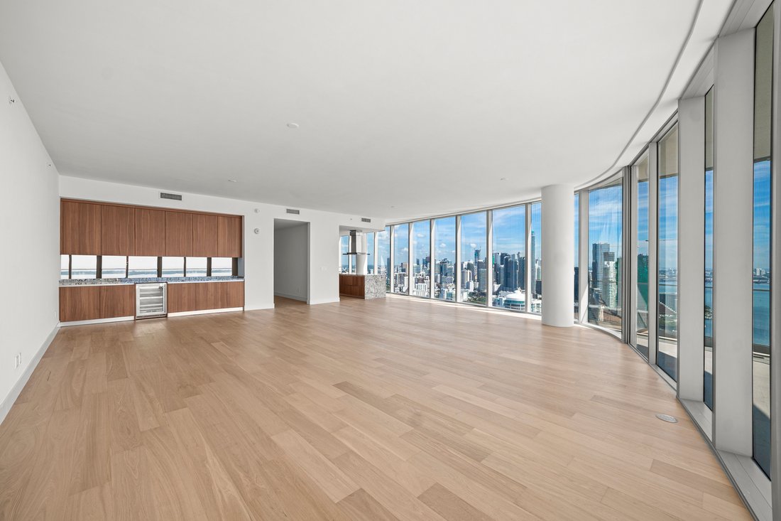 Condo in Miami, Florida, United States 2 - 19076090