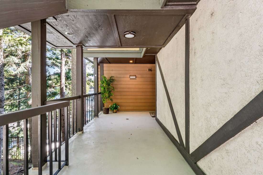 Condominio a Lake Arrowhead, California, Stati Uniti 2 - 19078431