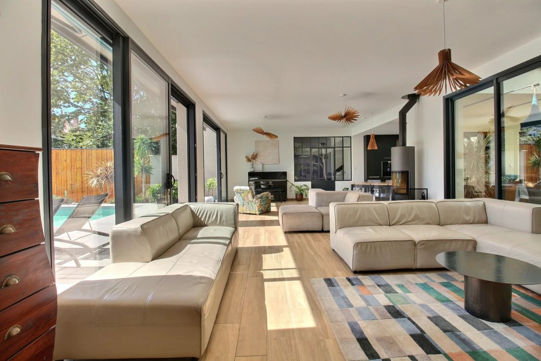 House in Saint Bruno-Saint Augustin, Bordeaux, France 4 - 19083004