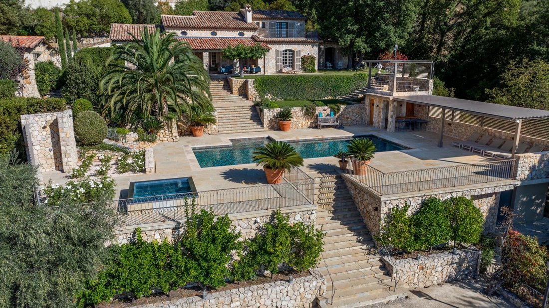 Villa en Grasse, Provenza-Alpes-Costa Azul, Francia 2 - 17896971