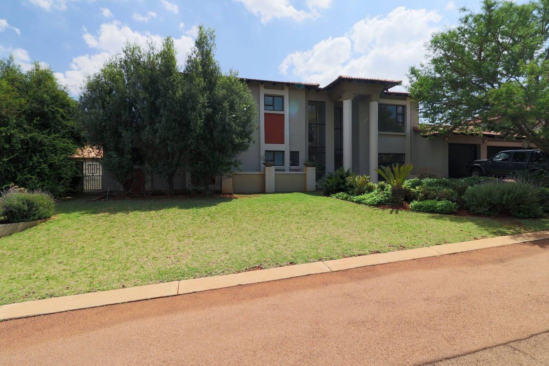House in Olympus AH, Gauteng, South Africa 1 - 19068758