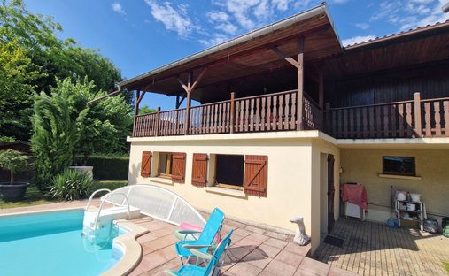 Villa in Challes-les-Eaux, Auvergne-Rhône-Alpes, France 1