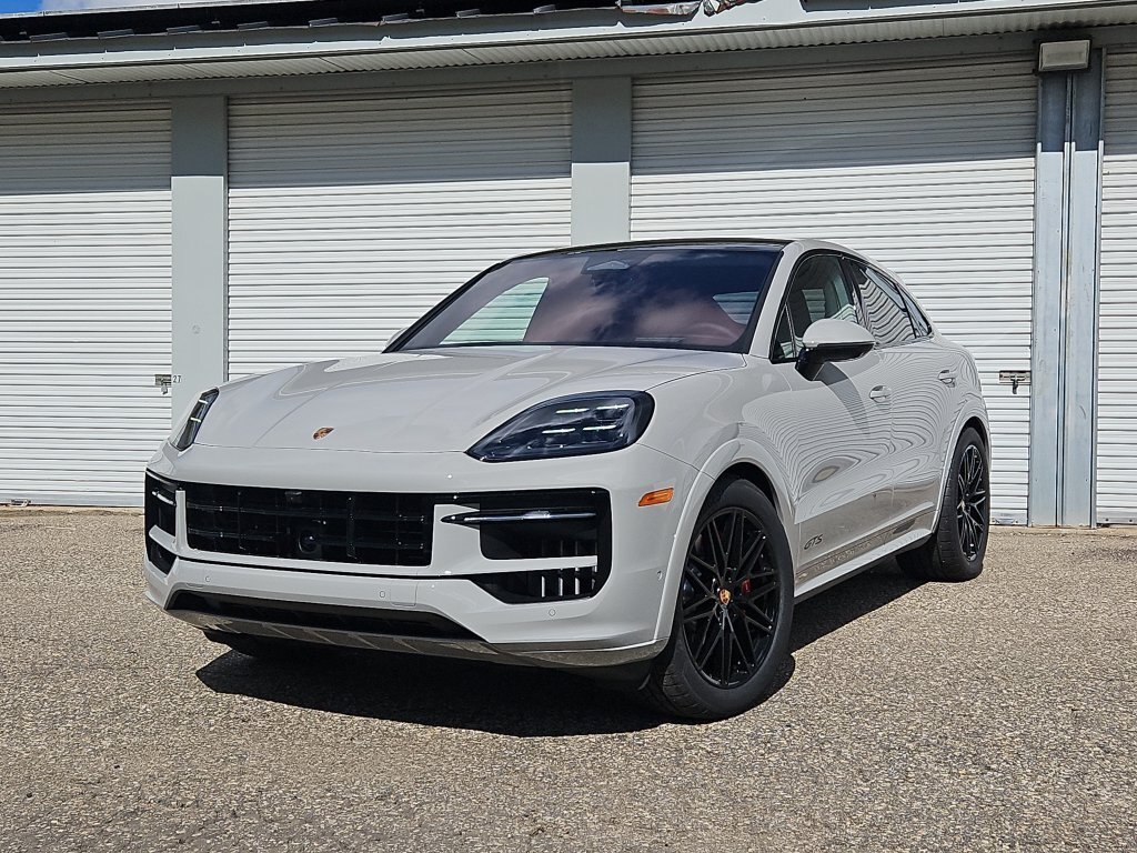 Suv in Stratham, NH, United States 1 - 18782581