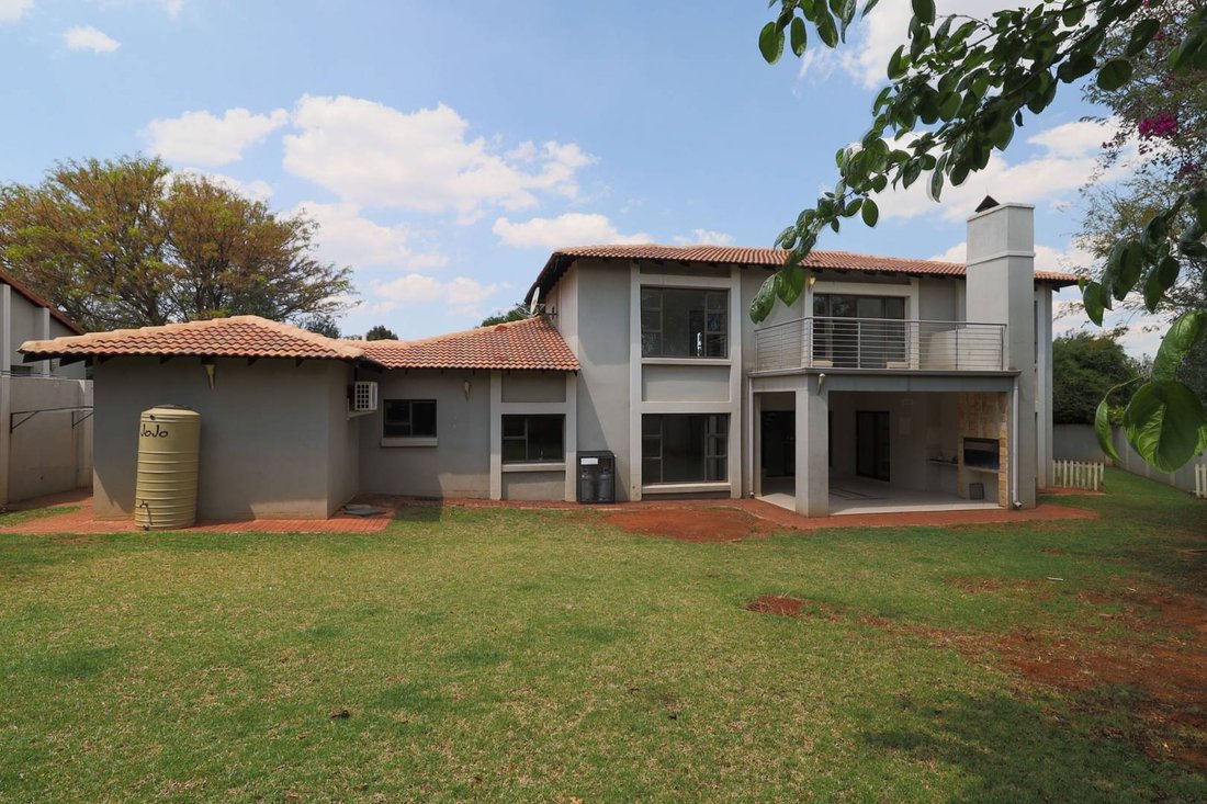 House in Olympus AH, Gauteng, South Africa 3 - 19068758