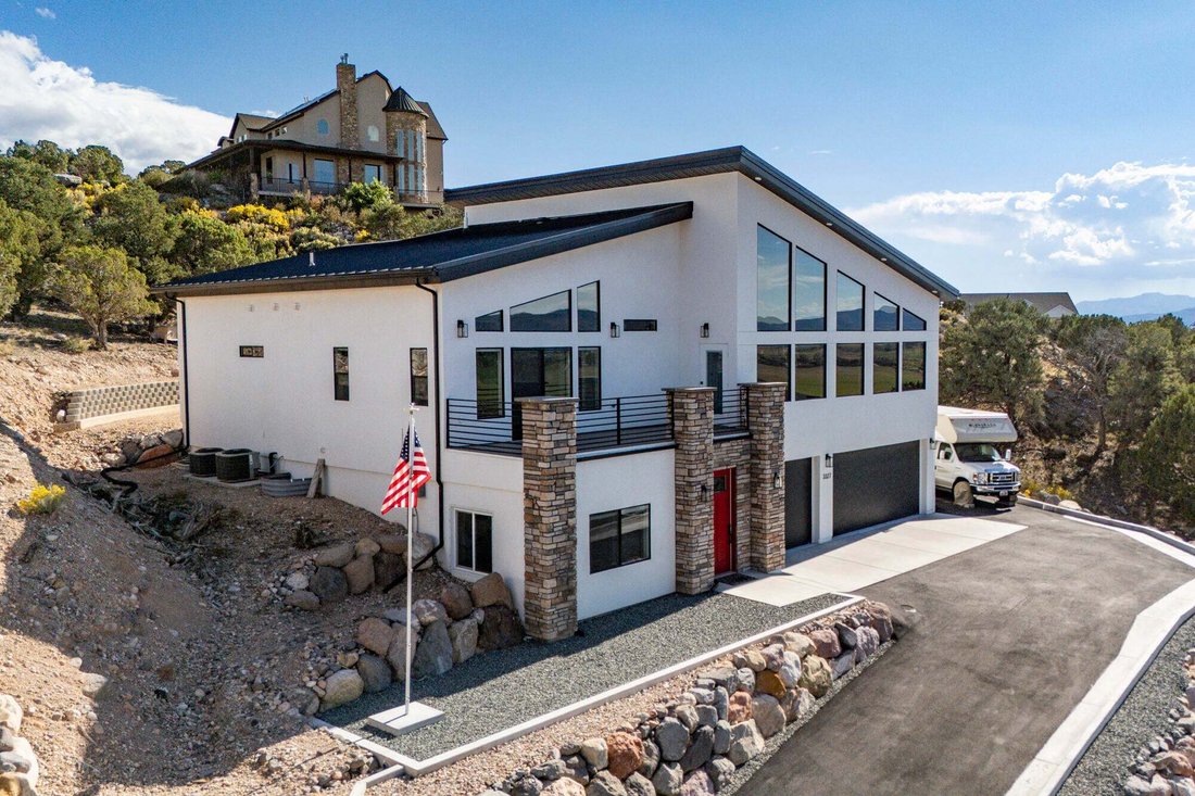 House in Cedar City, Utah, United States 5 - 19080667