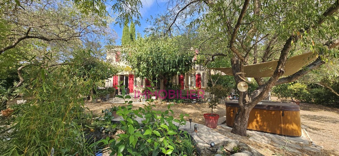 Casa en Nevons-ruta de Apt, L'Isle-sur-la-Sorgue, Francia 1 - 19076676