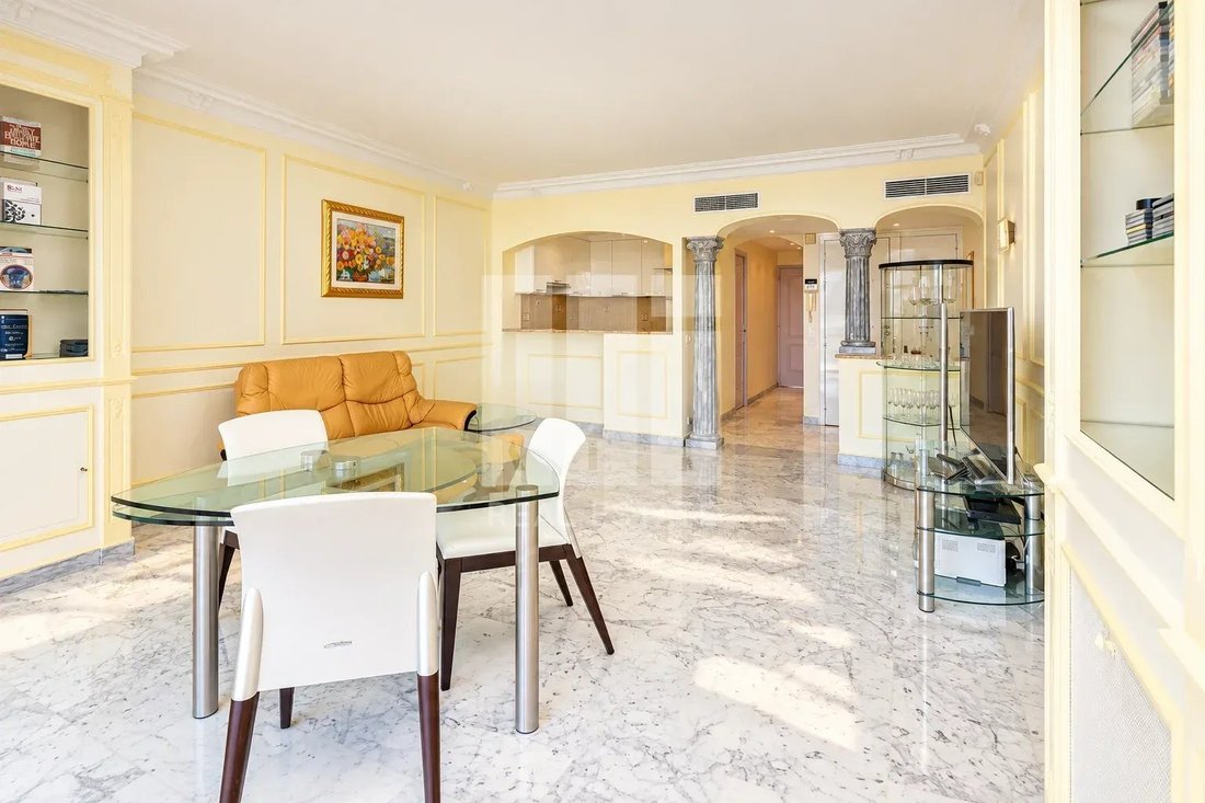 Appartement à Cannes, Provence-Alpes-Côte d'Azur, France 4 - 18806617