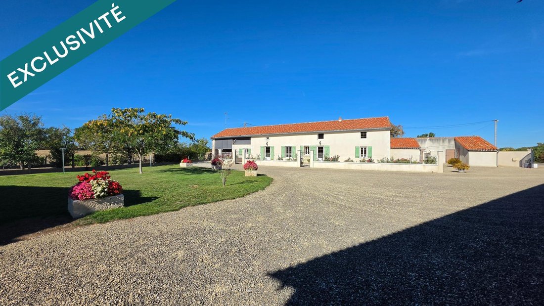 Casa en Sillars, Nueva Aquitania, Francia 2 - 19083307