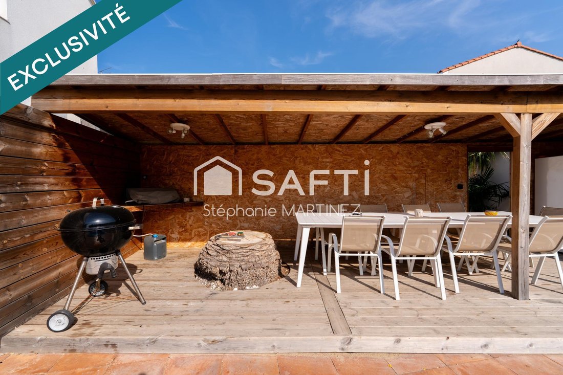 House in Saint-Cyprien, Occitania, France 5 - 18343460