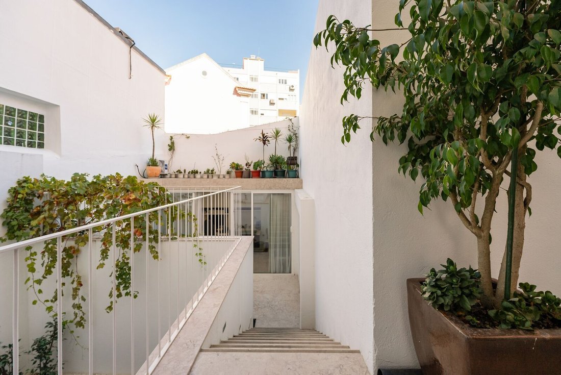 Avenidas Novas, Lisbon, Portugal 1 - 19077925