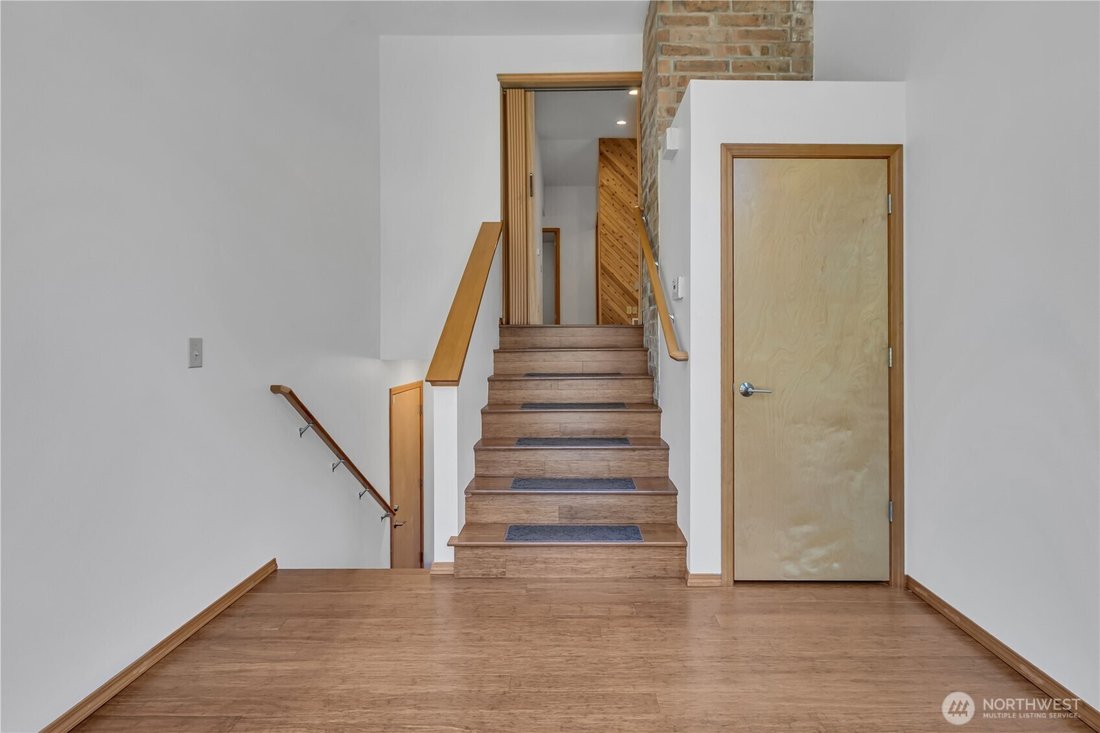 House in Bellevue, Washington, United States 2 - 19076748