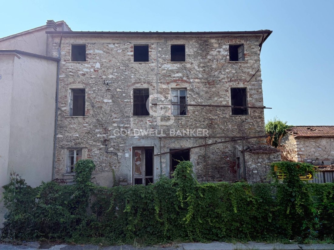 Casa di campagna a Seravezza, Toscana, Italia 5 - 19076157