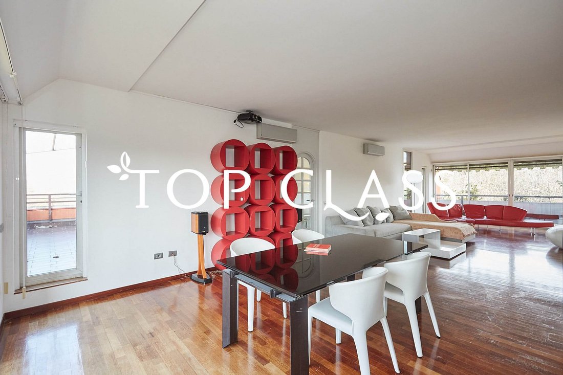 Penthouse en Basiglio, Lombardía, Italia 4 - 19083811