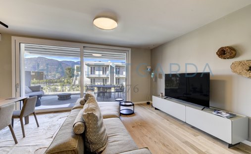 Appartement à San Felice del Benaco, Lombardie, Italie 1