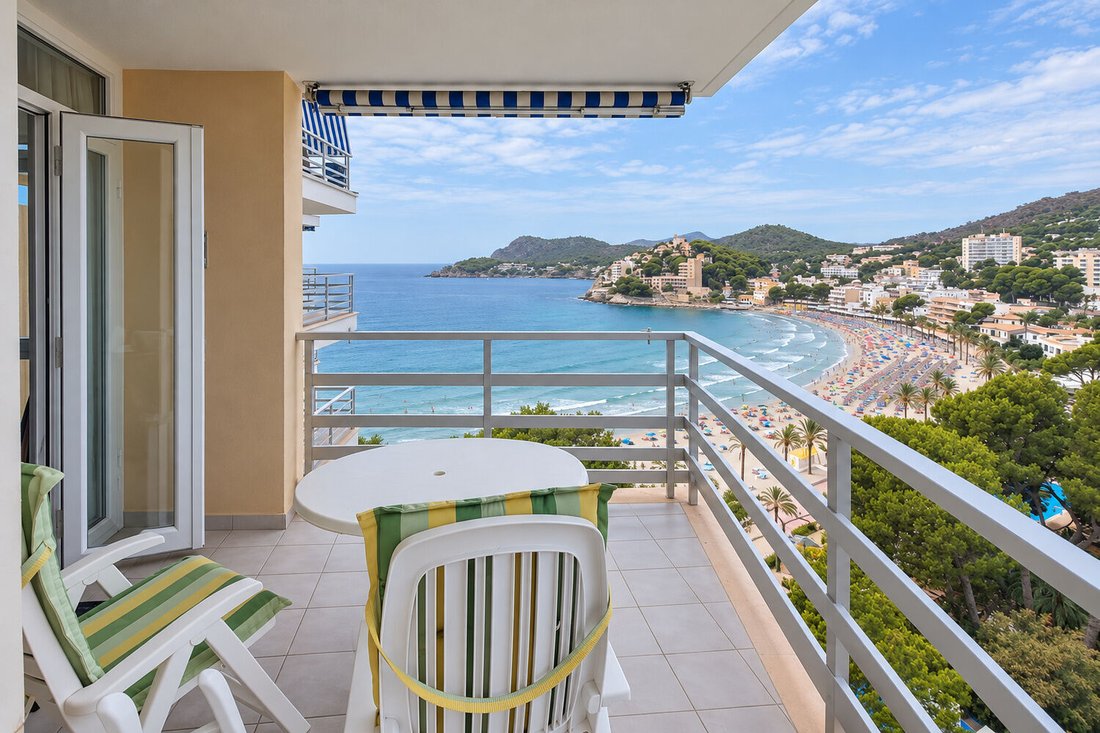 Wohnung in Cala Fornells, Calvià, Balearische Inseln 1 - 19083827
