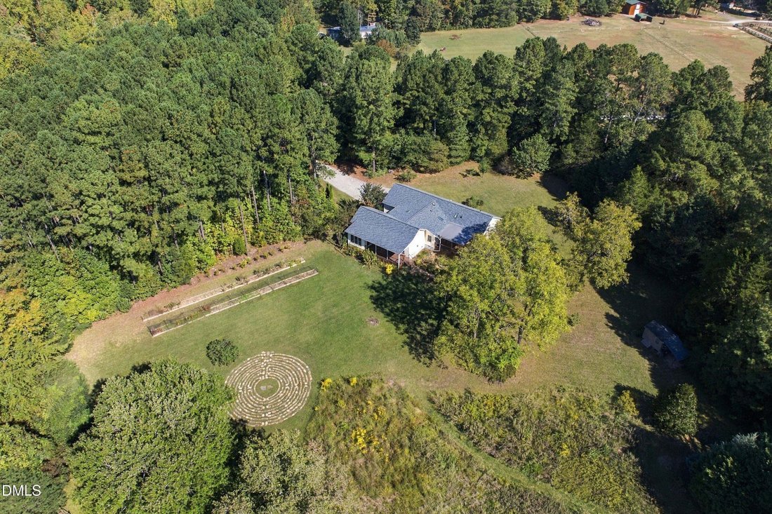 Farm Ranch in Mebane, North Carolina, United States 4 - 19078974