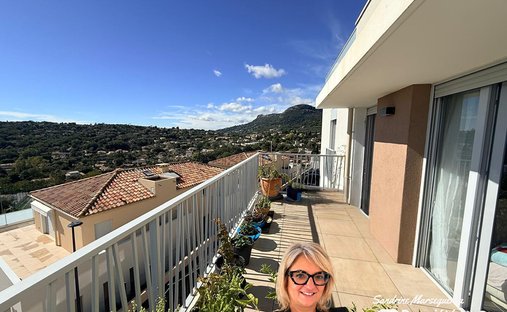 Appartement à Carros, Provence-Alpes-Côte d'Azur, France 1