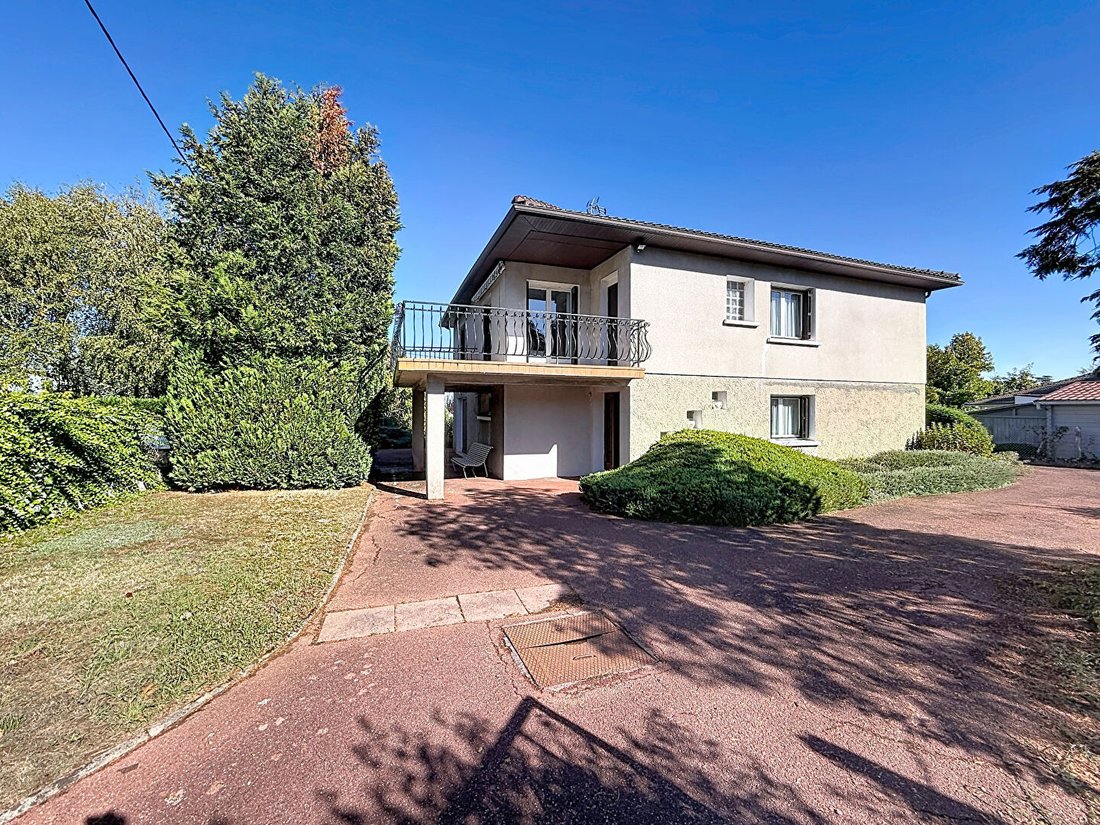 Haus in Arrondissement Villefranche-sur-Saône, Auvergne-Rhone-Alpen, Frankreich 1 - 19077425