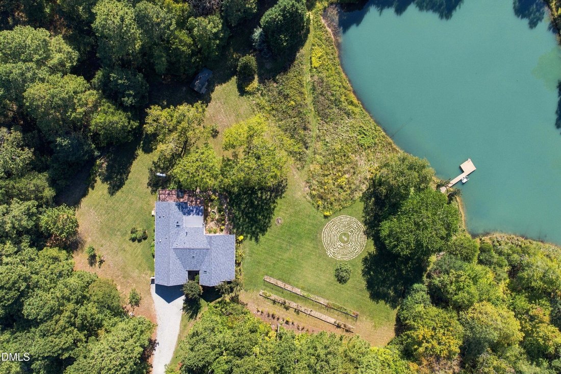 Farm Ranch in Mebane, North Carolina, United States 1 - 19078974