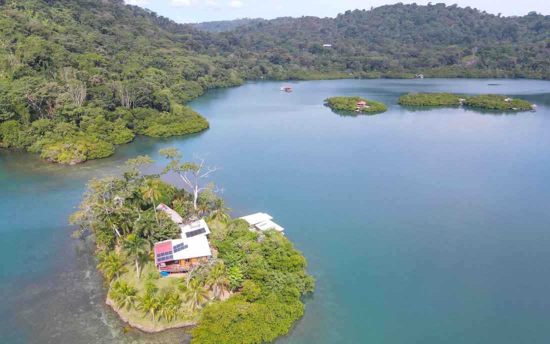 House in Cauchero, Bocas del Toro Province, Panama 3 - 19077138