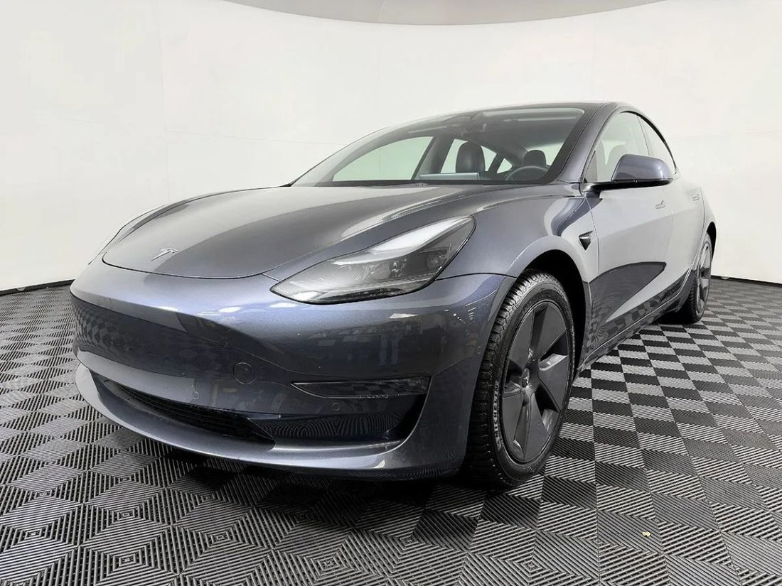 Sedan in Lynnwood, WA, United States 3 - 19081553