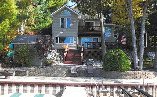 House in Harrison, Michigan, United States 1