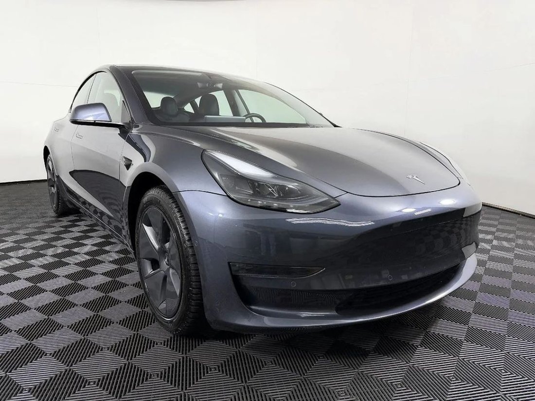 Sedan in Lynnwood, WA, United States 5 - 19081553