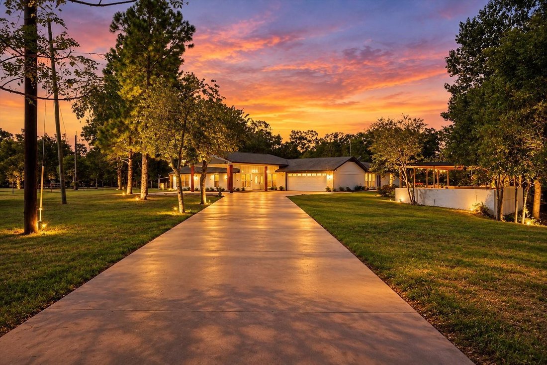 House in Wallis, Texas, United States 1 - 19081226