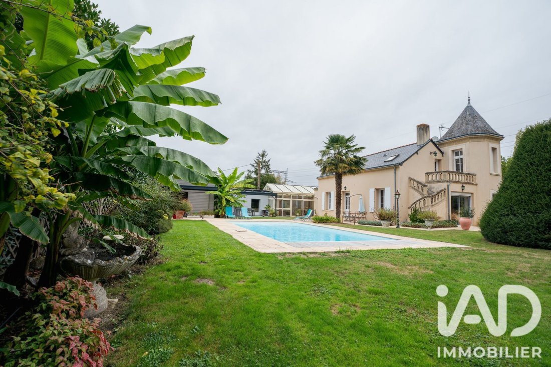 Maison à Doué-la-Fontaine, Doué-en-Anjou, France 1 - 19083399
