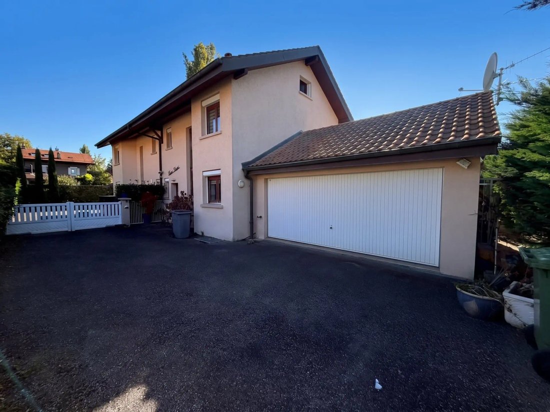 House in Collonge-Bellerive, Canton of Geneva, Switzerland 1 - 19080803