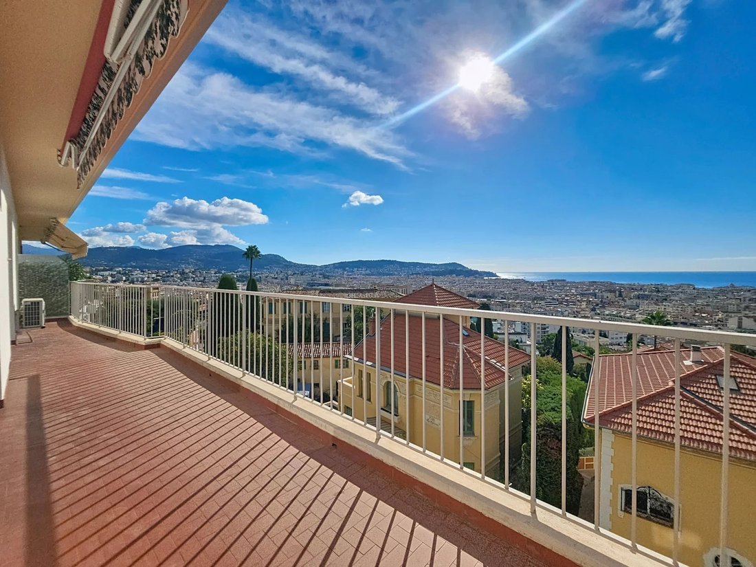 Wohnung in Nizza, Provence-Alpes-Côte d'Azur, Frankreich 1 - 19079438
