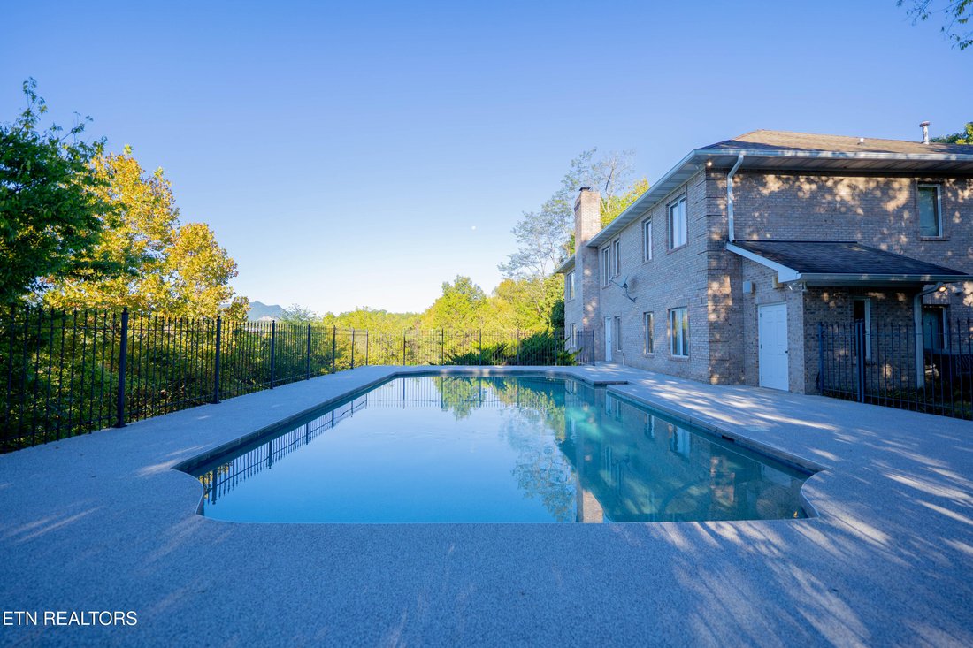 House in Sevierville, Tennessee, United States 5 - 19079871