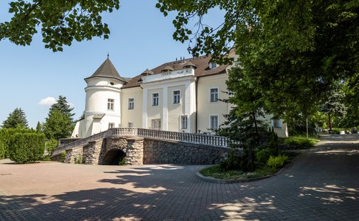 Château à Čereňany, Région de Trenčín, Slovaquie 1