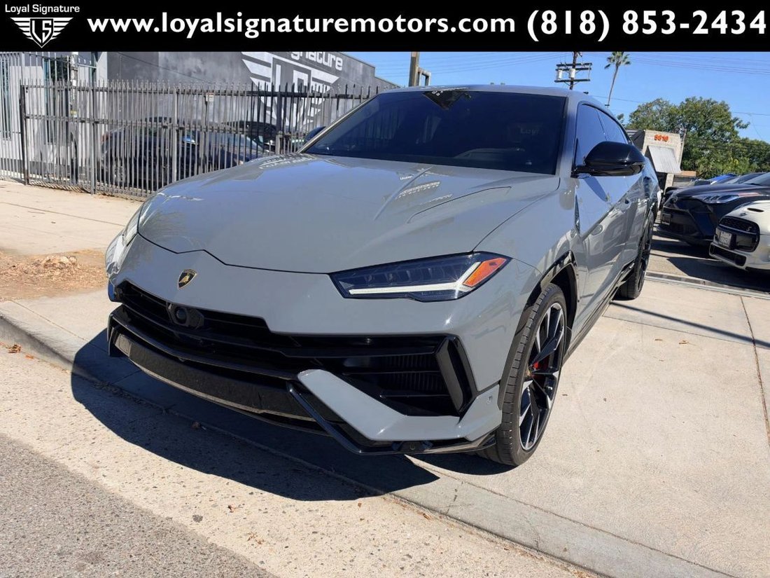 Suv in Van Nuys, CA, United States 3 - 19084114