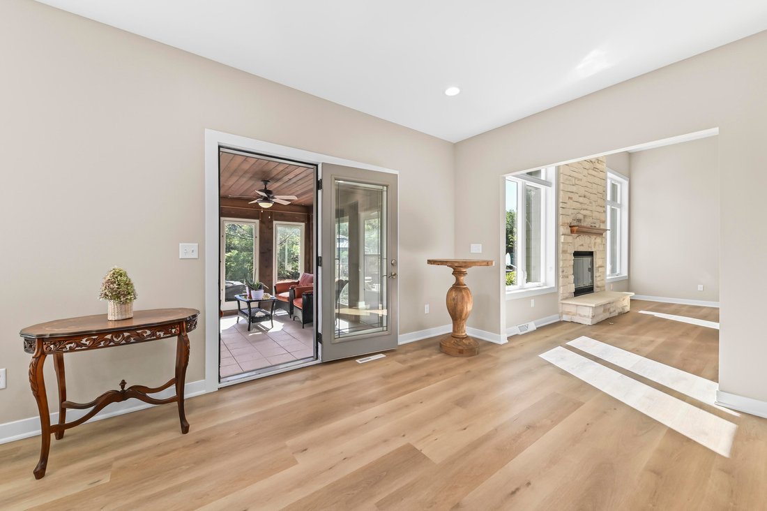 Casa a Pewaukee, Wisconsin, Stati Uniti 4 - 19082115